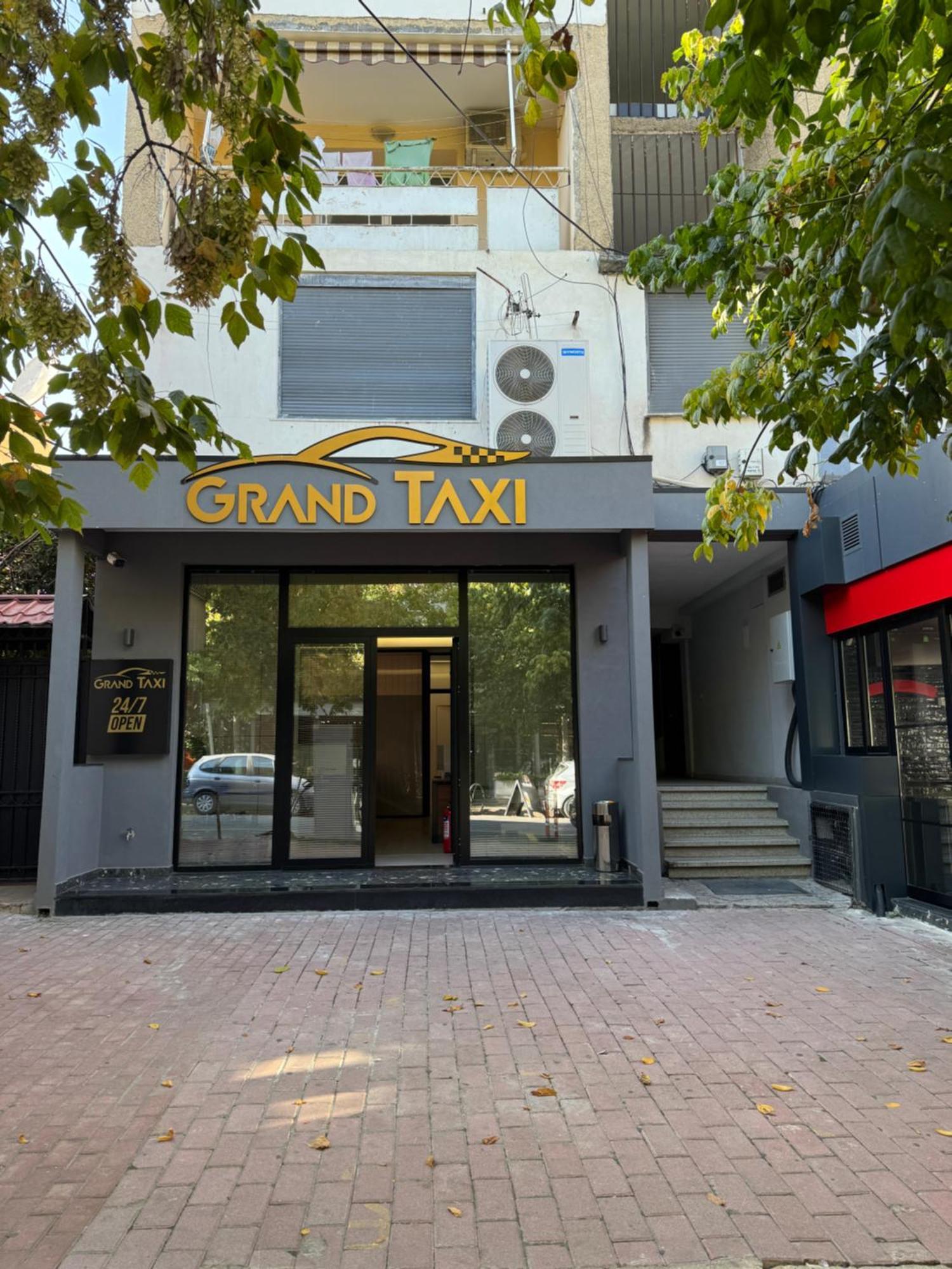 Apartment Prime Location In Tirana