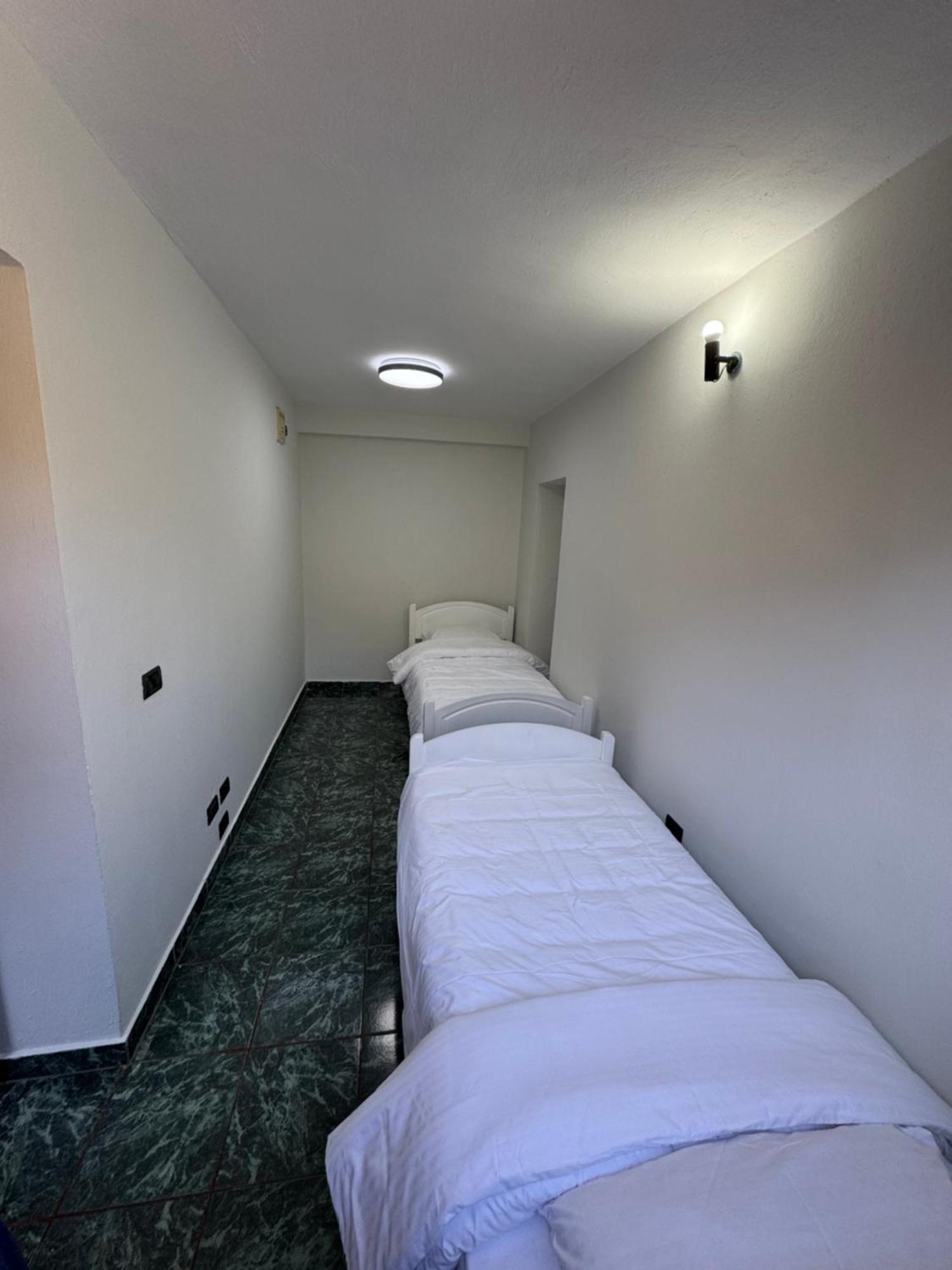 Prime Location In Apartamento